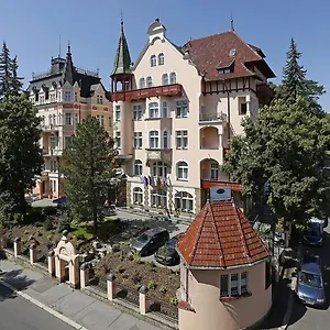 4* Hotell Lazensky Smetana